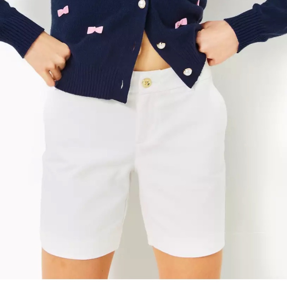 Lilly Pulitzer White Bermuda Shorts Classic Fit Cotton